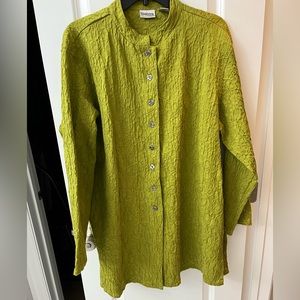 Chico’s puckered fabric topper